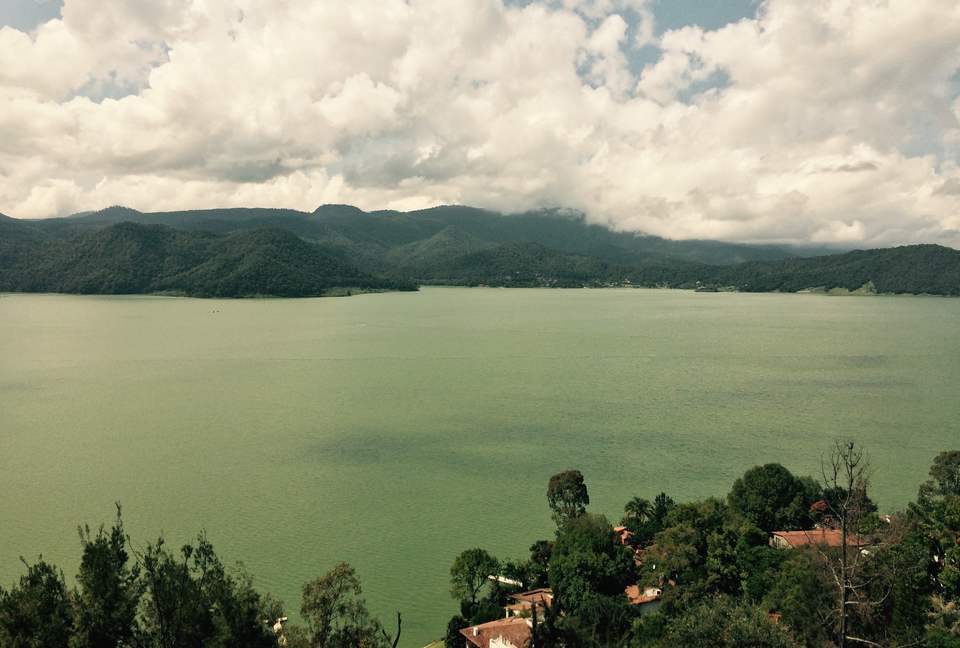 La Peña Rock House - Valle de Bravo, Mexico