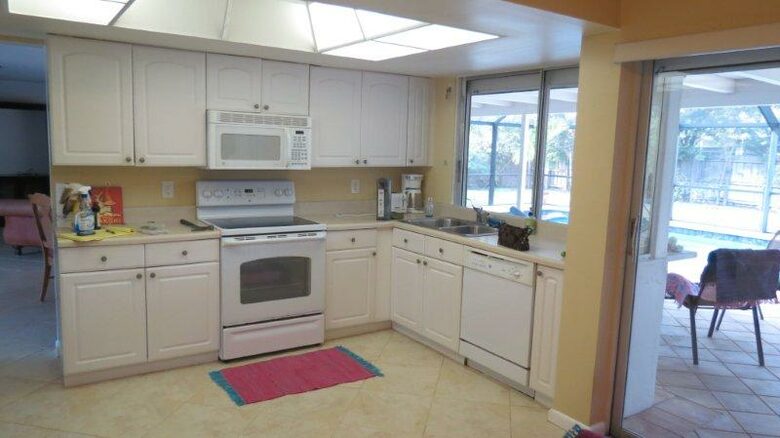 Tropically Inspired Beach Vibe - Naples, Florida