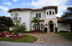 Waterfront on a Private Beach House - Highland Beach, Florida