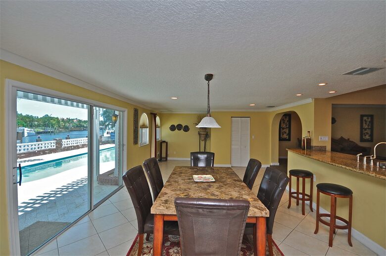 The Tiki Hut - Lighthouse Point, Florida