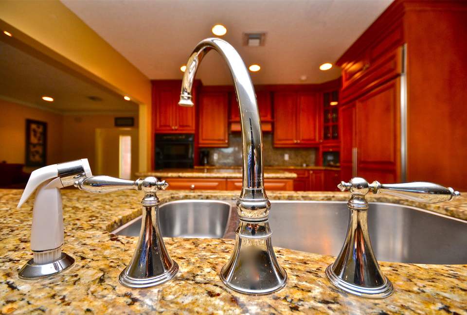 The Tiki Hut - Lighthouse Point, Florida