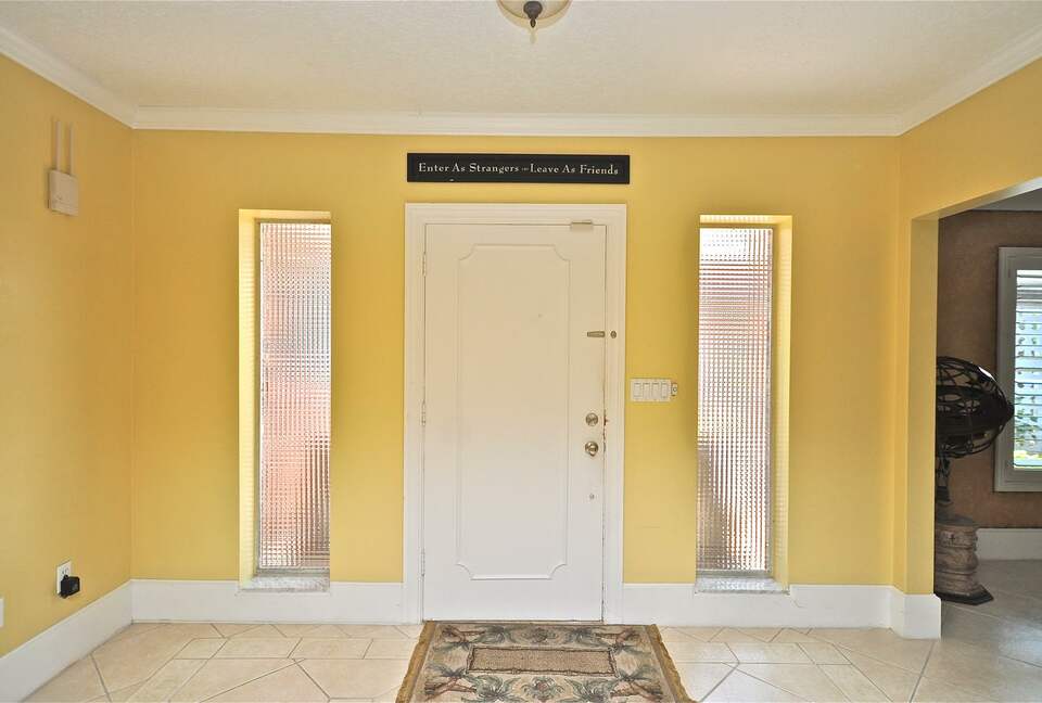 The Tiki Hut - Lighthouse Point, Florida