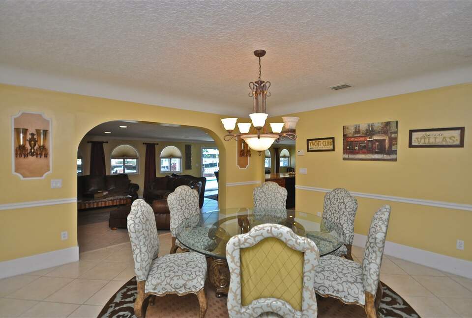 The Tiki Hut - Lighthouse Point, Florida