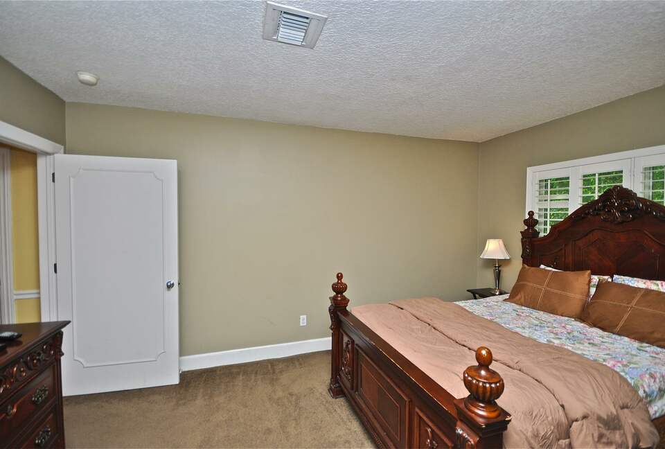 The Tiki Hut - Lighthouse Point, Florida