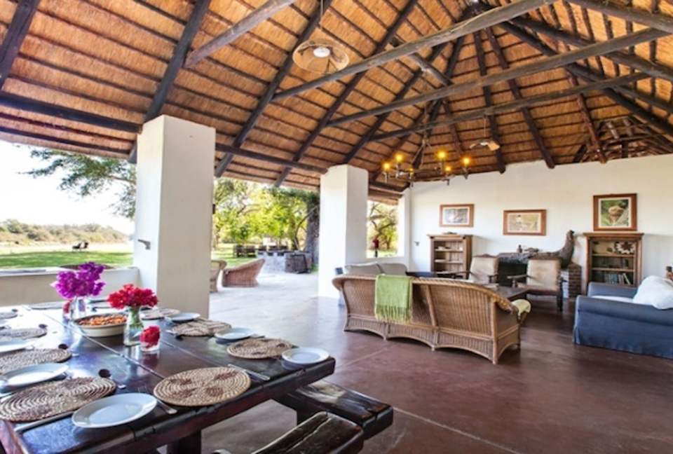 Santhata Camp - North Tuli Game Reserve, Botswana