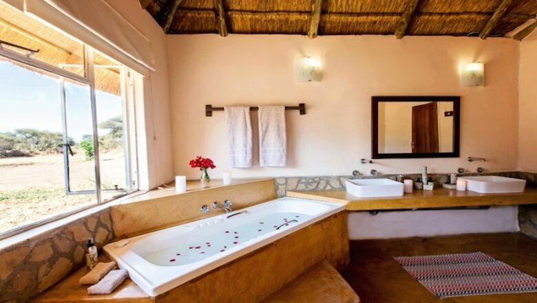 Santhata Camp - North Tuli Game Reserve, Botswana