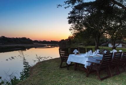Santhata Camp - North Tuli Game Reserve, Botswana