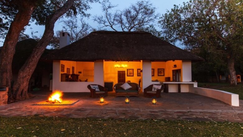Santhata Camp - North Tuli Game Reserve, Botswana