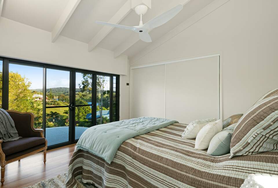 Australia - Lake Tinaroo Hinterland Retreat - Yungaburra, Australia