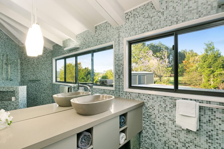 Australia - Lake Tinaroo Hinterland Retreat - Yungaburra, Australia