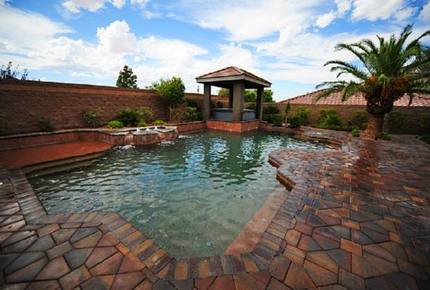 Las Vegas Mini Castle #2 (The Gambler) - Las Vegas, Nevada