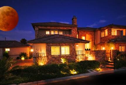 Las Vegas Mini Castle #3 (Full House) - Las Vegas, Nevada