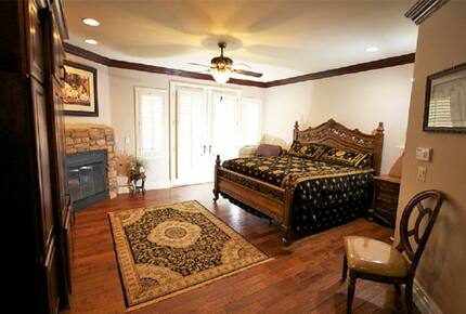 Las Vegas Mini Castle #3 (Full House) - Las Vegas, Nevada