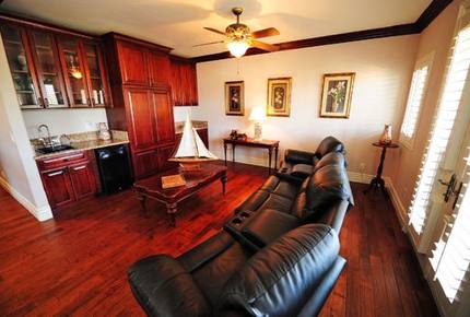 Las Vegas Mini Castle #3 (Full House) - Las Vegas, Nevada