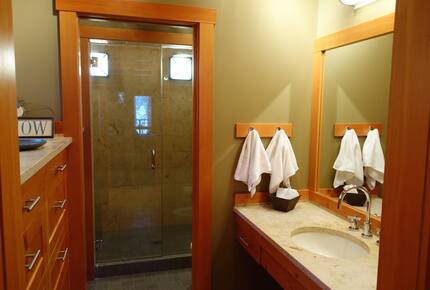 Lake Wenatchee Lodge - Leavenworth, Washington