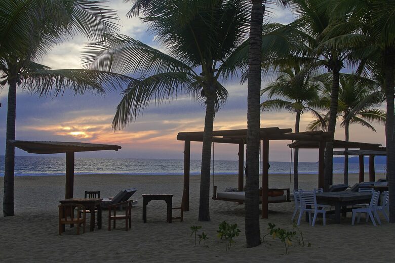 Hotel Las Palmas - 2 Bedroom Residence - Zihuatanejo, Mexico