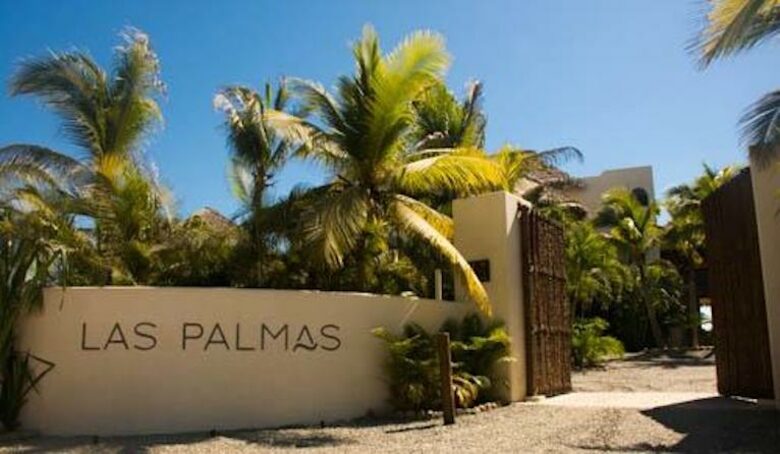 Hotel Las Palmas - 2 Bedroom Residence - Zihuatanejo, Mexico