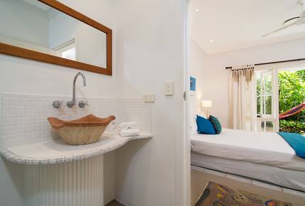 Mistral Tropical Beach House - Port Douglas, Australia