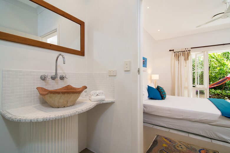 Mistral Tropical Beach House - Port Douglas, Australia