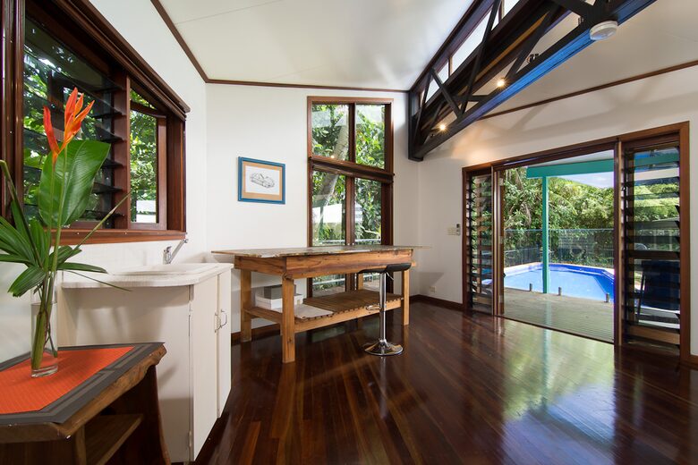 Mistral Tropical Beach House - Port Douglas, Australia
