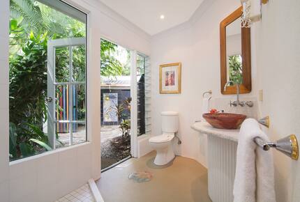 Mistral Tropical Beach House - Port Douglas, Australia