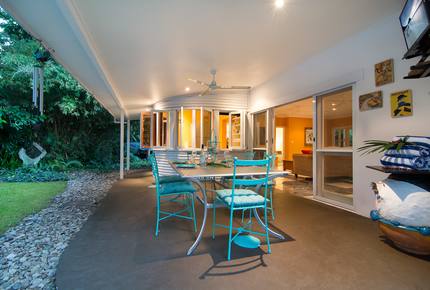 Mistral Tropical Beach House - Port Douglas, Australia