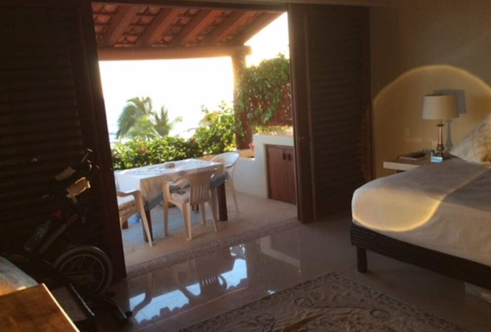 Hotel Las Palmas - 2 Bedroom Residence - Zihuatanejo, Mexico