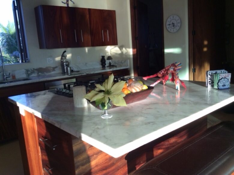 Hotel Las Palmas - 2 Bedroom Residence - Zihuatanejo, Mexico