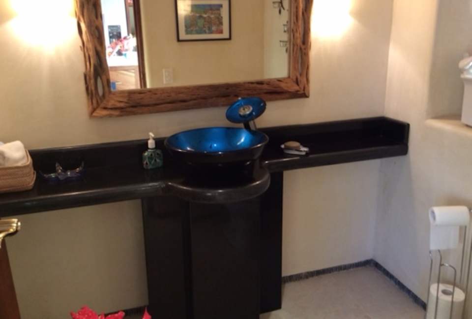 Hotel Las Palmas - 2 Bedroom Residence - Zihuatanejo, Mexico