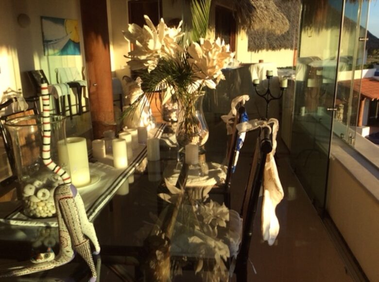 Hotel Las Palmas - 2 Bedroom Residence - Zihuatanejo, Mexico