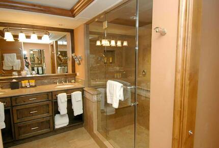 St. Regis 2 Bedroom Residence - Aspen, Colorado