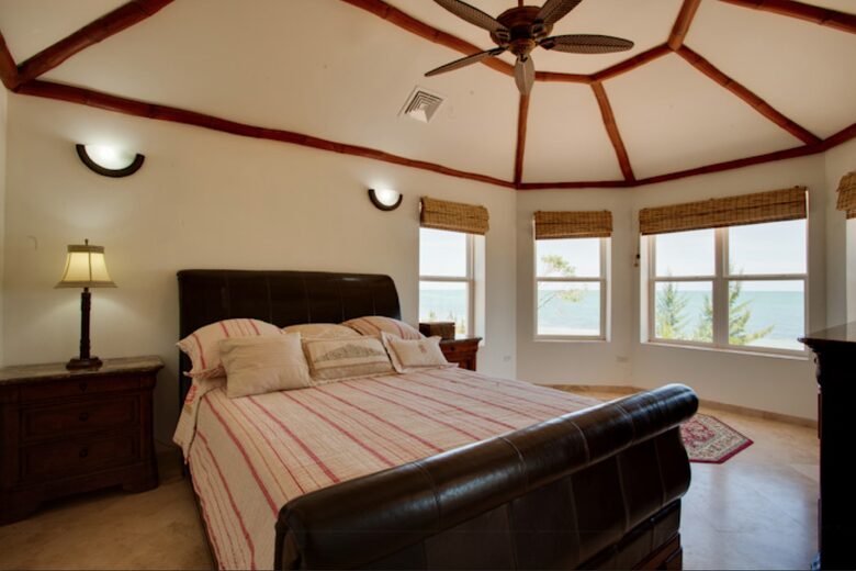 Villa Tipsy Gecko - Placencia Village, Belize