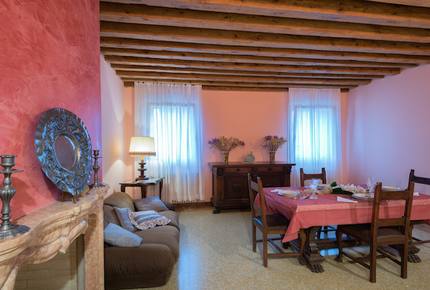 Palazzo 1619 Burano Venice - Burano, Italy