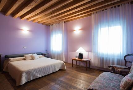 Palazzo 1619 Burano Venice - Burano, Italy