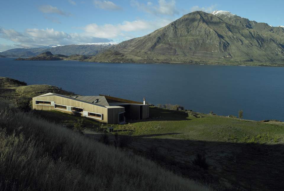 New Zealand Lake House - West Wanaka, Wanaka, Queenstown, New Zealand
