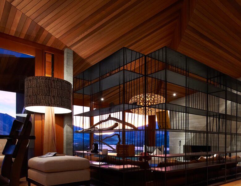 New Zealand Lake House - West Wanaka, Wanaka, Queenstown, New Zealand