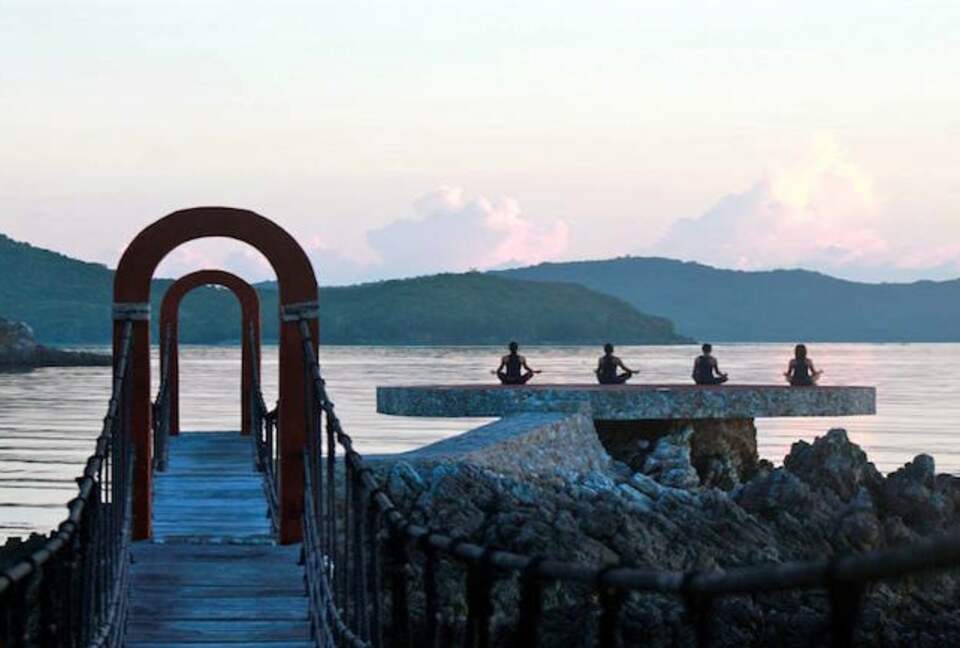 Noa Noa Island (R) - Taytay Bay, Philippines