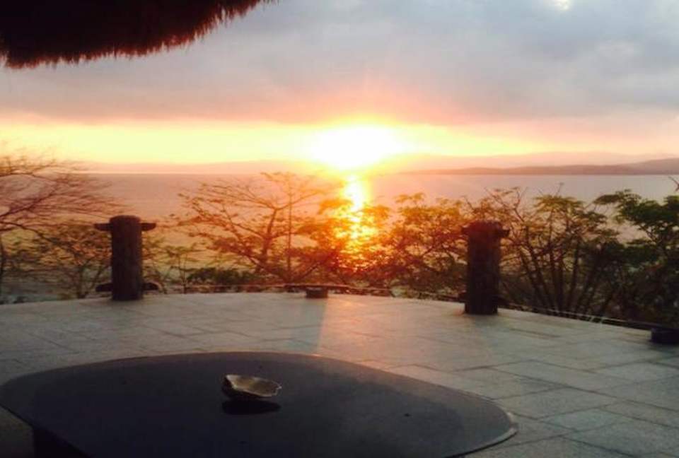 Noa Noa Island (R) - Taytay Bay, Philippines