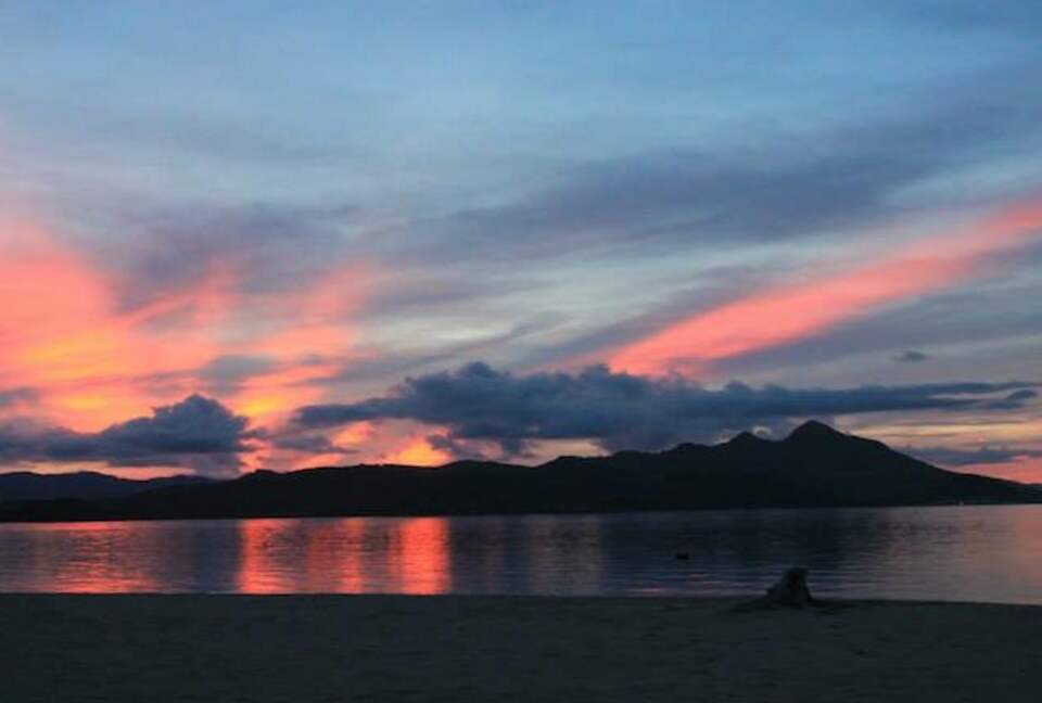 Noa Noa Island (R) - Taytay Bay, Philippines