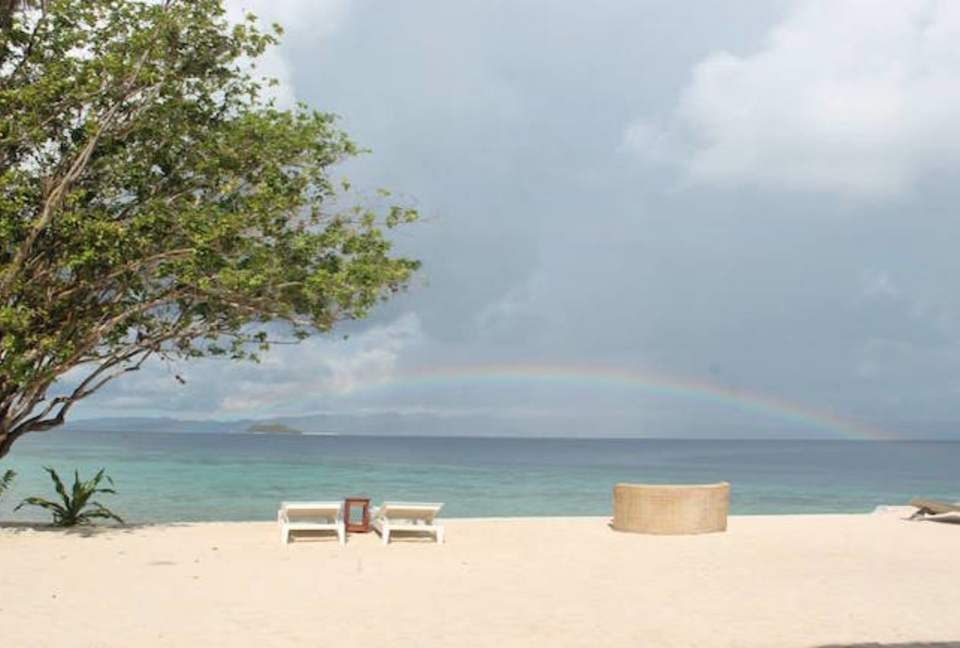 Noa Noa Island (R) - Taytay Bay, Philippines