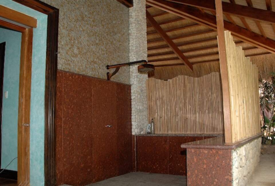 Noa Noa Island (R) - Taytay Bay, Philippines