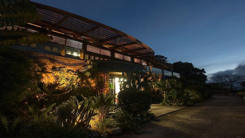 Noa Noa Island (R) - Taytay Bay, Philippines