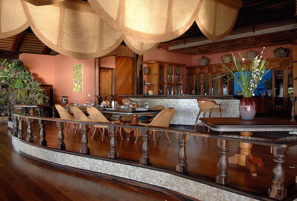 Noa Noa Island (R) - Taytay Bay, Philippines