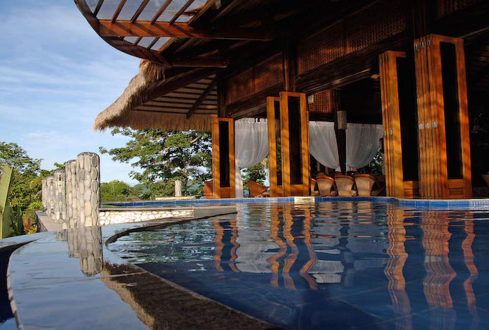 Noa Noa Island (R) - Taytay Bay, Philippines