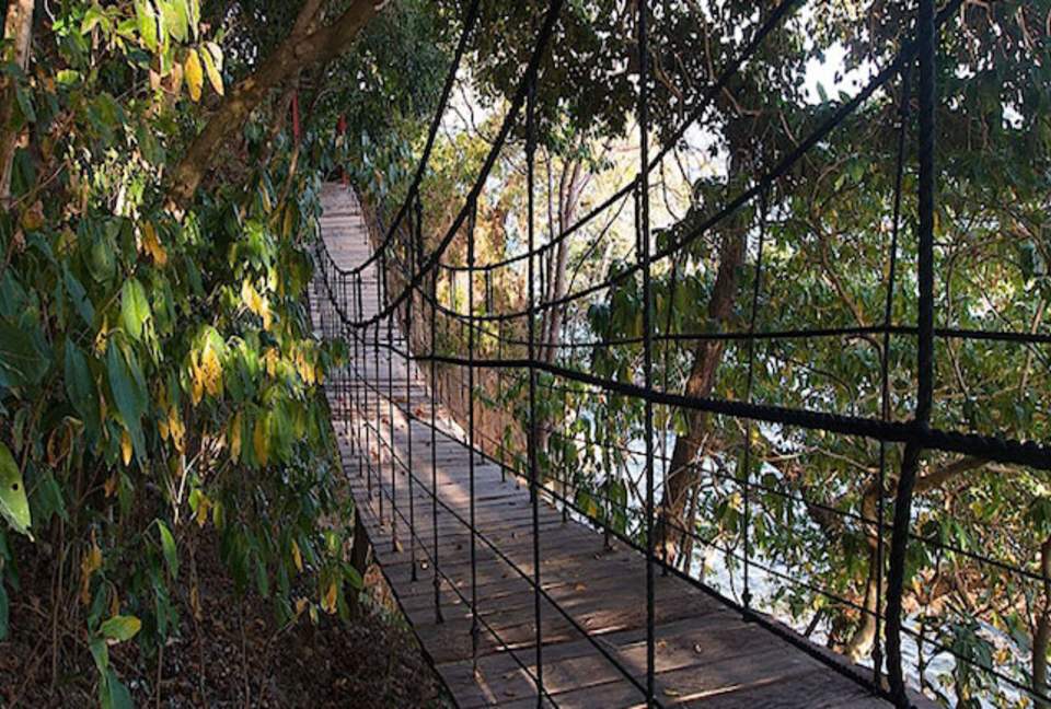 Noa Noa Island (R) - Taytay Bay, Philippines