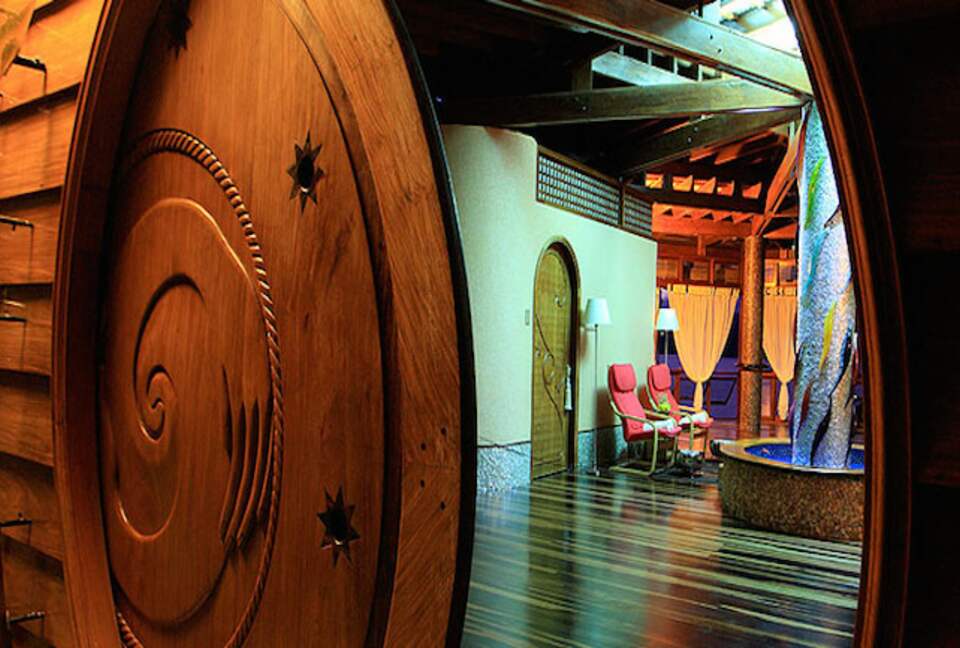 Noa Noa Island (R) - Taytay Bay, Philippines