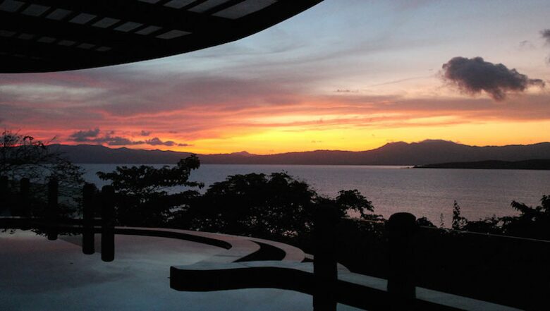 Noa Noa Island (R) - Taytay Bay, Philippines