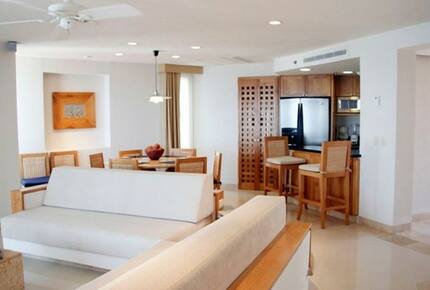 Cabo Oceanside Luxury Condo - Los Cabos, Mexico