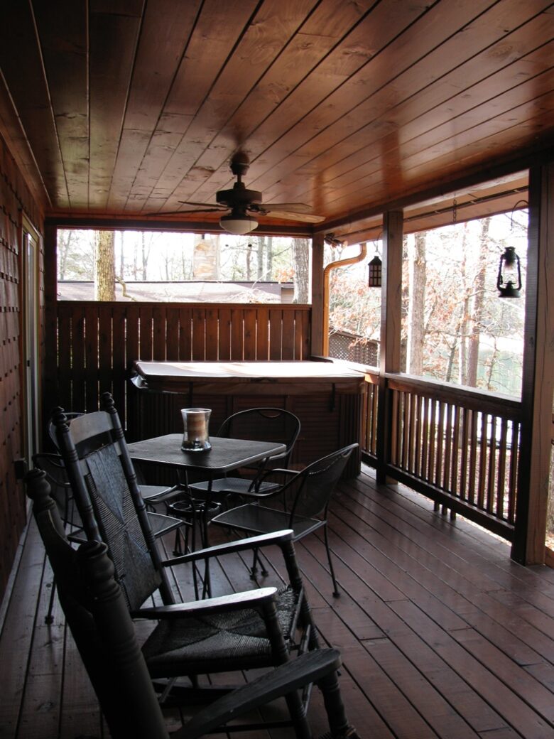 Make a Splash- Lakefront Cabin - Blue Ridge, Georgia