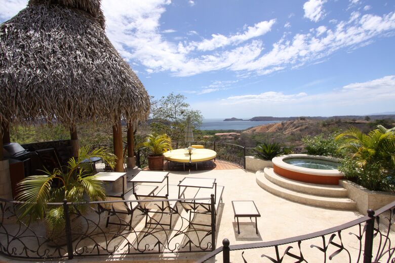 Villa Durazno - Playa Panama, Costa Rica